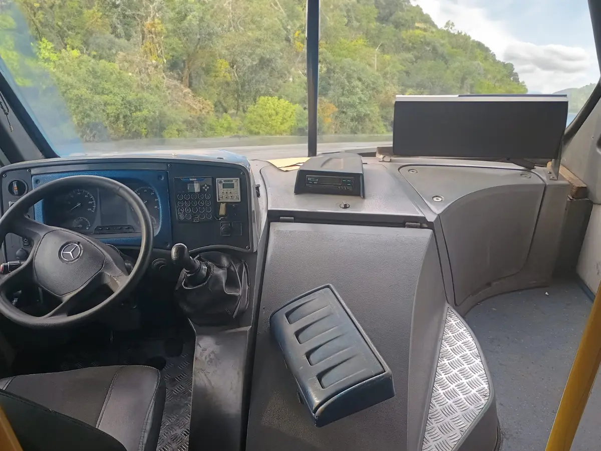 Caio F2400, Mercedes-Benz LO-916 (156cv), 2017 — foto 9
