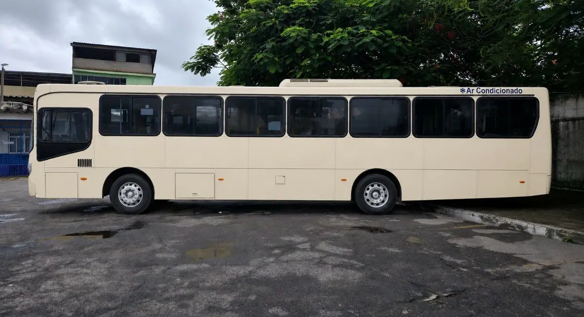Caio Apache Vip IV, Mercedes-Benz OF-1721 (208cv), 2020 — foto 3