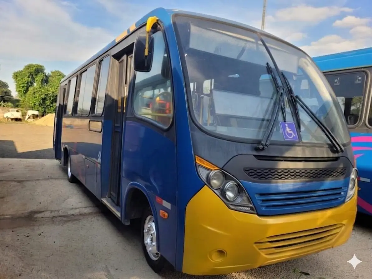 Neobus Thunder+ III, Mercedes-Benz LO-916 (156cv), 2019 — foto 4