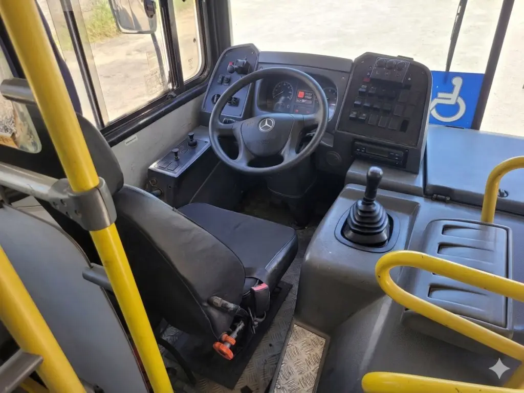 Caio Apache Vip IV, Mercedes-Benz OF-1721L (208cv), 2017 — foto 5