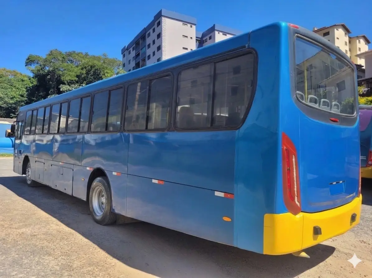 Caio Apache Vip IV, Mercedes-Benz OF-1721L (208cv), 2017 — foto 3