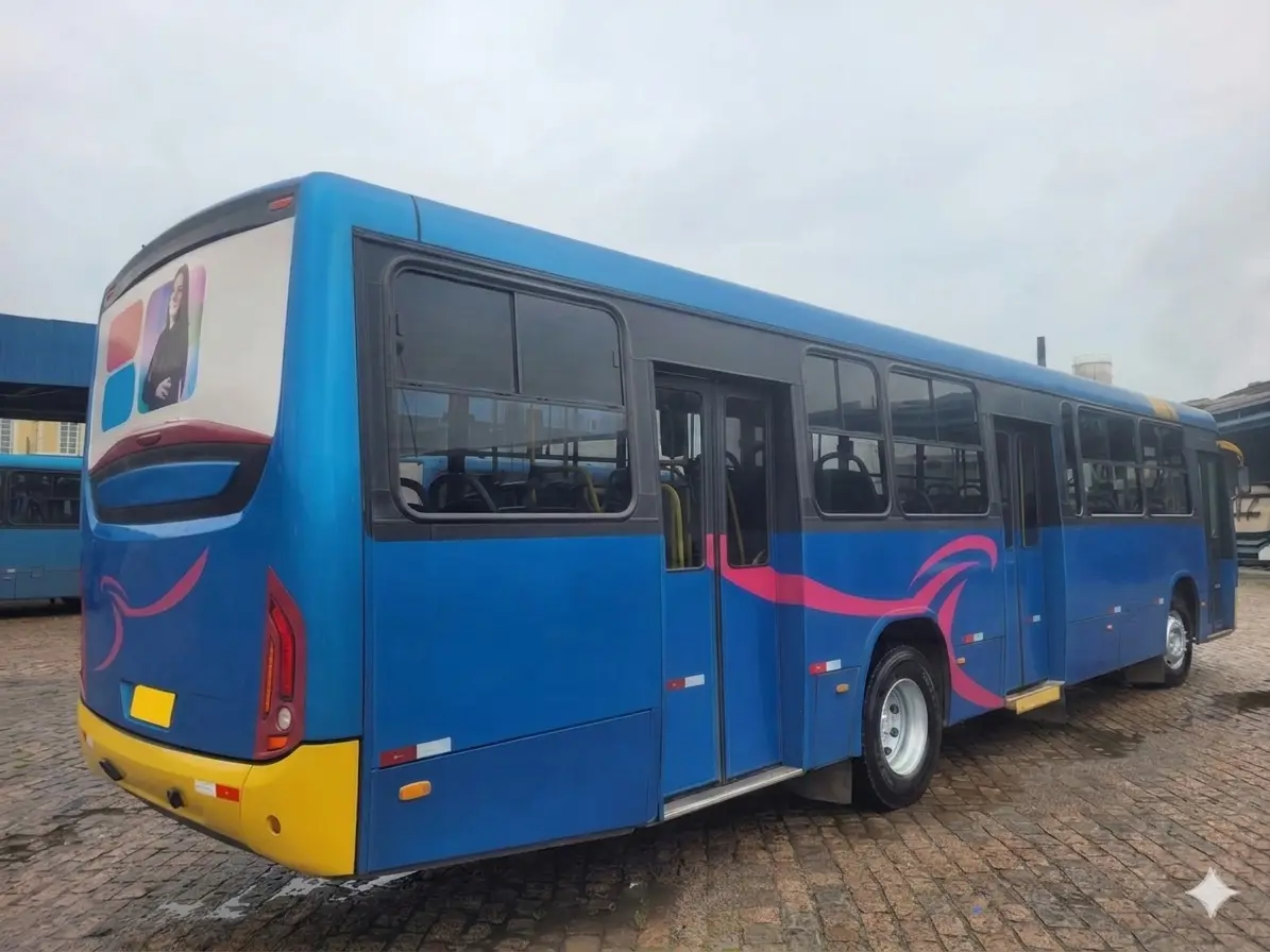 Marcopolo Torino G7, Mercedes-Benz OF-1721L (208cv), 2020 — foto 3
