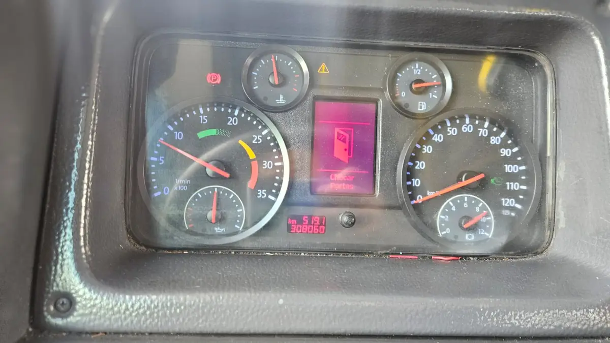 Caio Apache Vip IV, Volkswagen 17.230 OD, 2021 — foto 8