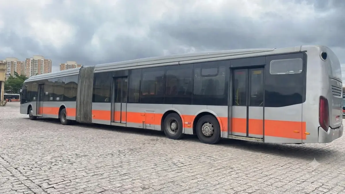 Caio Millennium BRT Superarticulado, Mercedes-Benz O-500UA 2836 (354cv), 2014 — foto 5