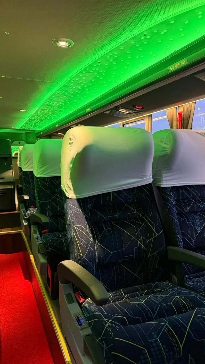 Busscar Vissta Buss DD, Scania K440IB 8x2 Rodoviário Low Driver e Double Decker, 2022 — foto 12