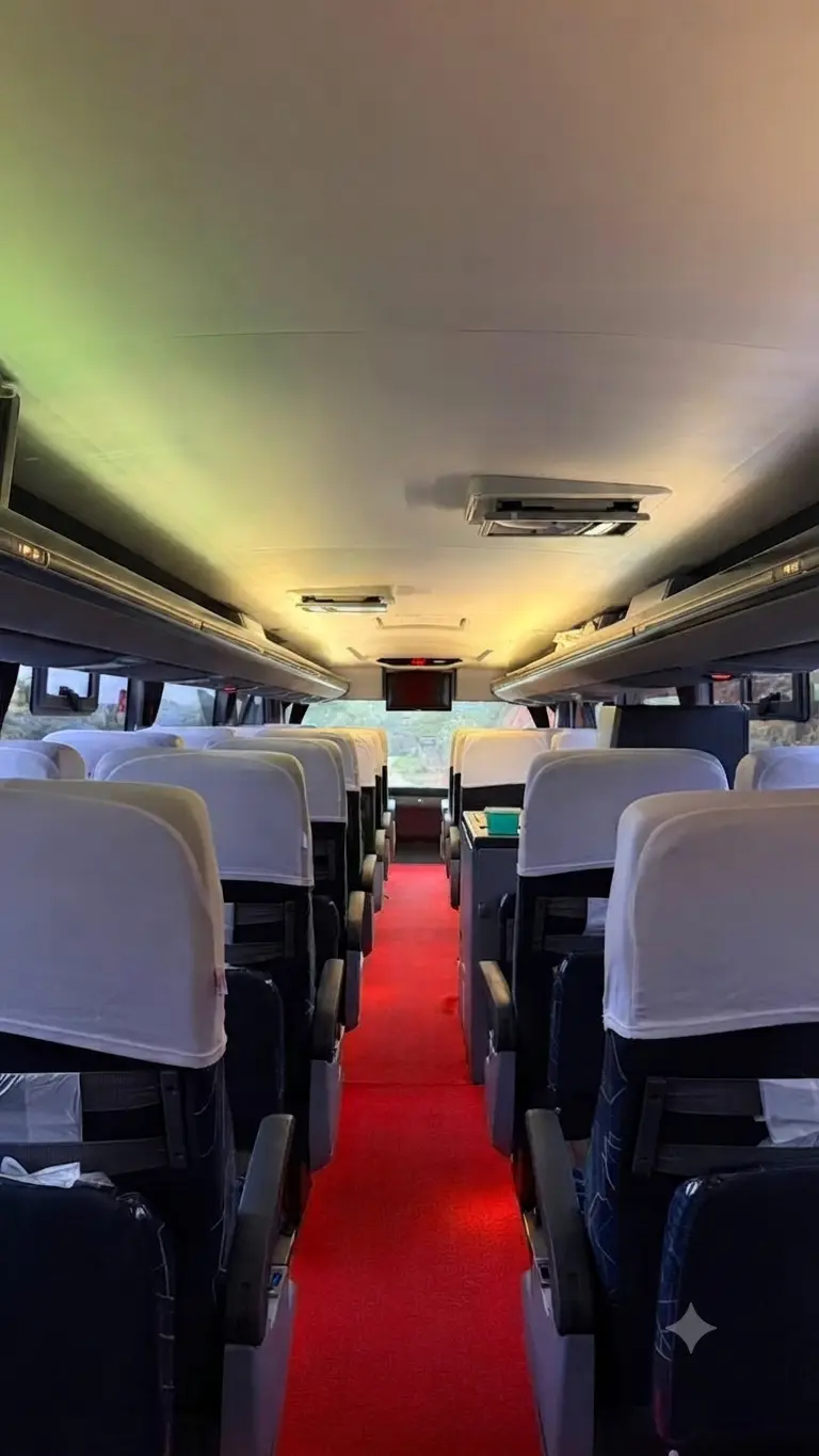 Busscar Vissta Buss DD, Scania K440IB 8x2 Rodoviário Low Driver e Double Decker, 2022 — foto 6