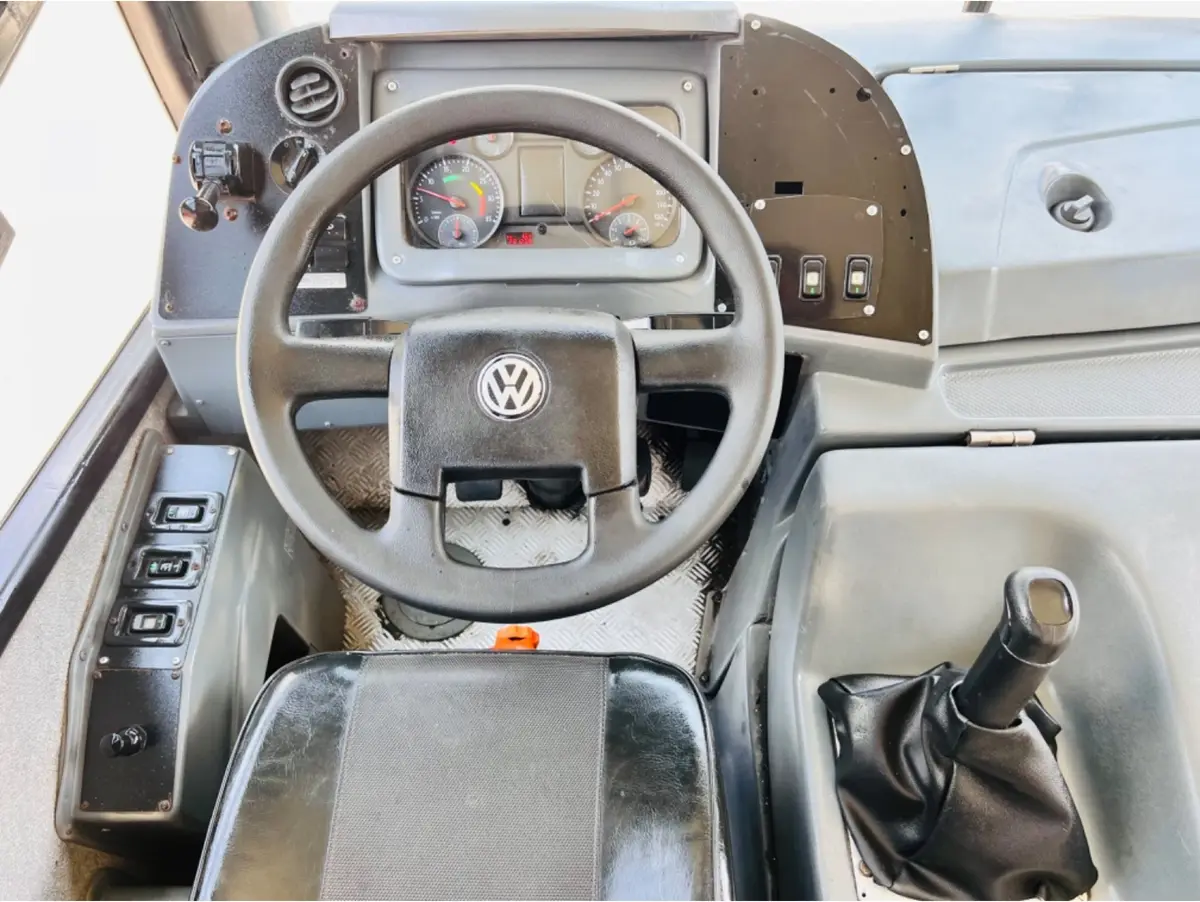 Comil Svelto VI, Volkswagen 17.230 OD, 2015 — foto 11