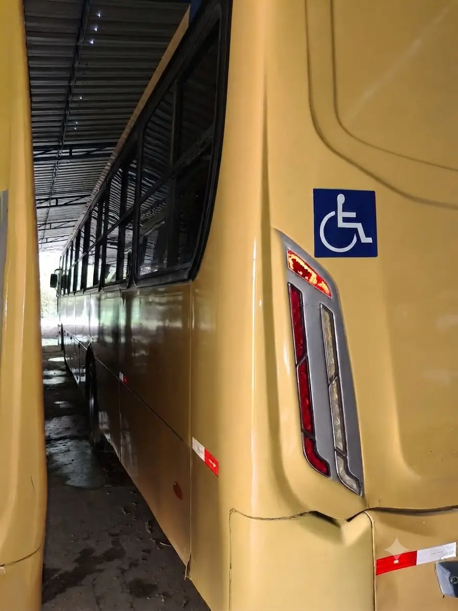 Caio Apache Vip IV, Mercedes-Benz OF-1721 (208cv), 2019 — foto 4