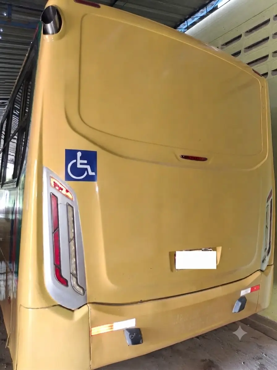 Caio Apache Vip IV, Mercedes-Benz OF-1721 (208cv), 2019 — foto 3