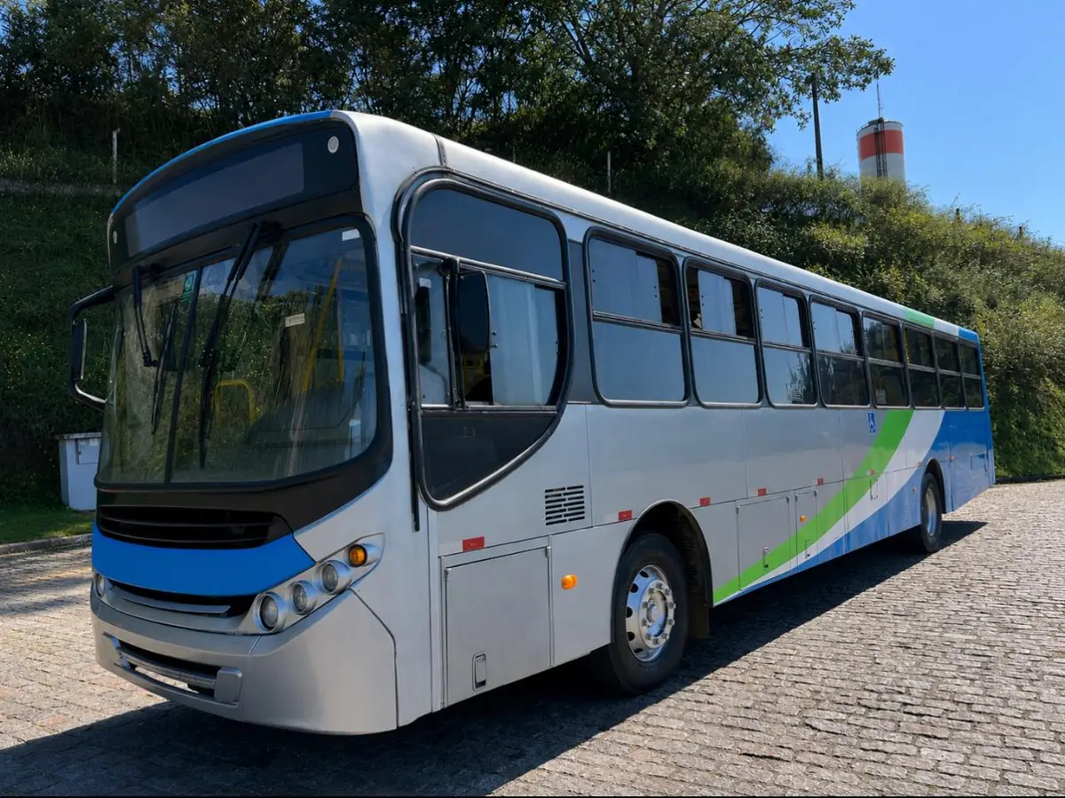 Caio Apache Vip III, Mercedes-Benz OF-1721 (208cv), 2013 — foto 3