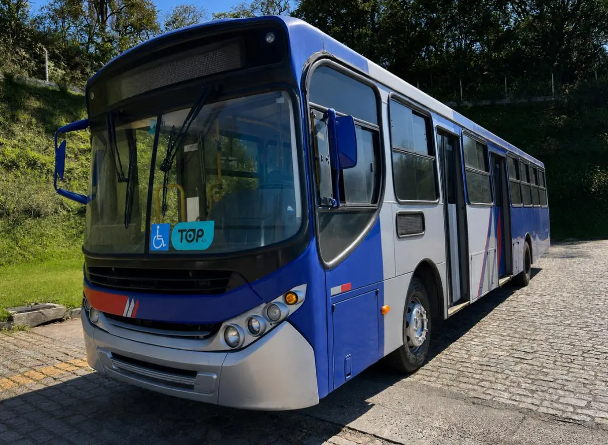 Caio Apache Vip III, Mercedes-Benz OF-1721 (208cv), 2013 — foto 2