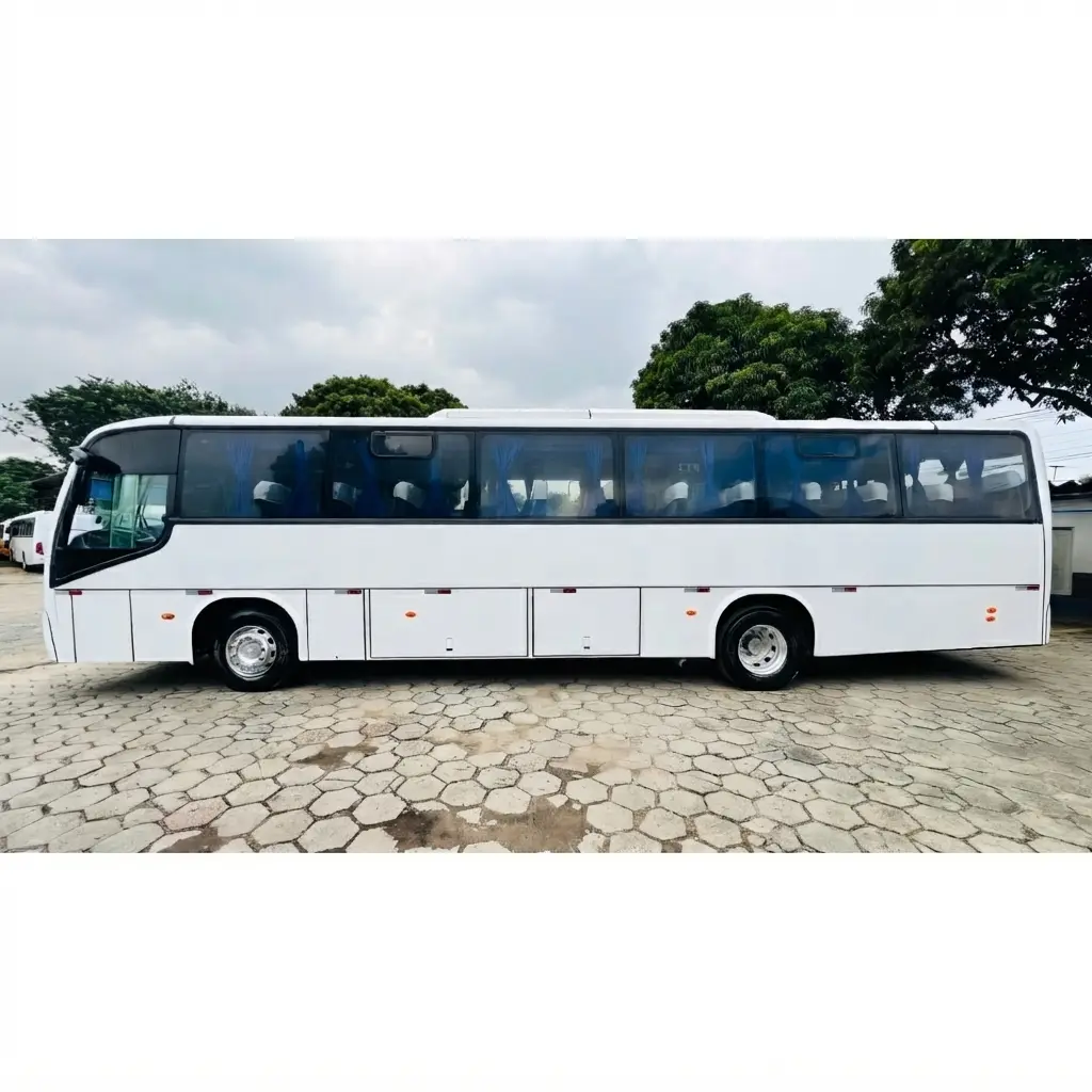 Neobus Spectrum Road 330, Mercedes-Benz OF-1722 (218cv), 2011 — foto 9