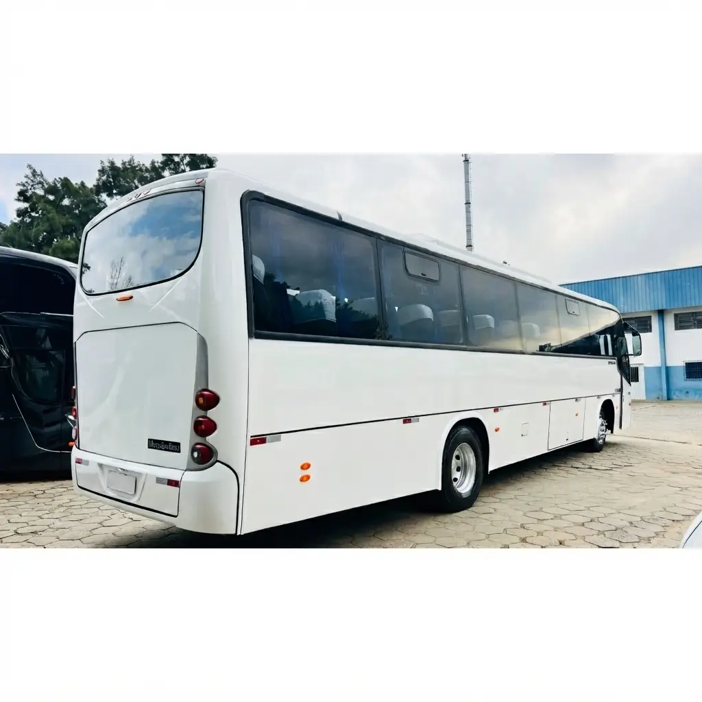Neobus Spectrum Road 330, Mercedes-Benz OF-1722 (218cv), 2011 — foto 6
