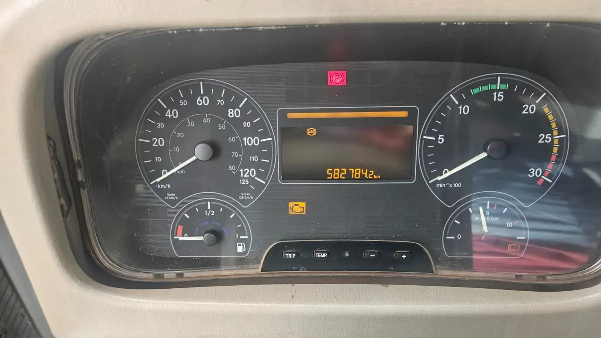 Comil Versatile Midi II, Mercedes-Benz OF-1519R (185cv), 2014 — foto 9