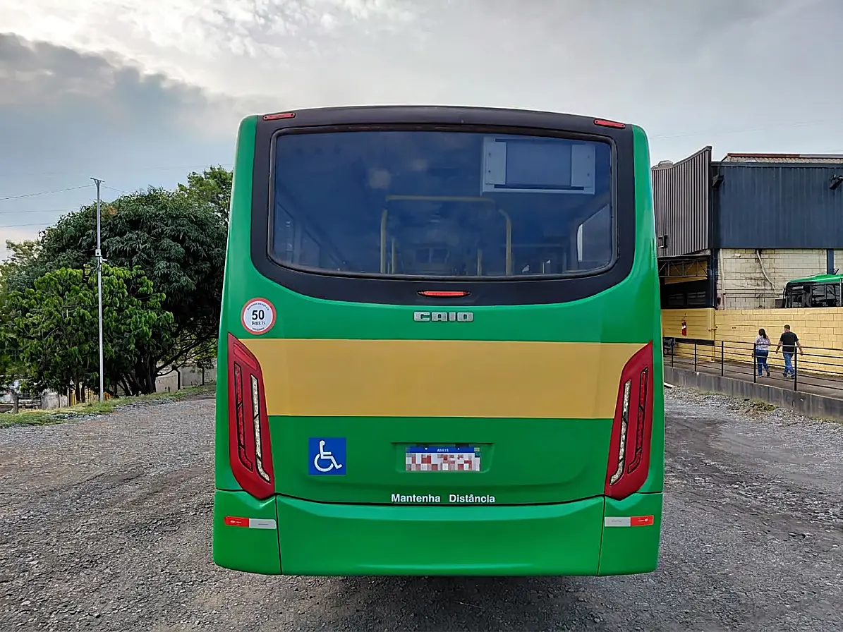 Caio Apache Vip IV, Mercedes-Benz OF-1721 (208cv), 2017 — foto 5