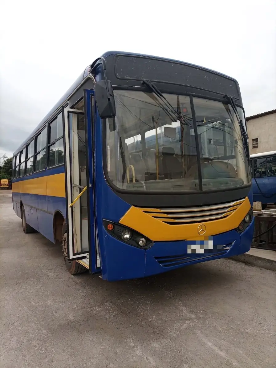 Comil Svelto V, Mercedes-Benz OF-1722 (218cv), 2012 — foto 1
