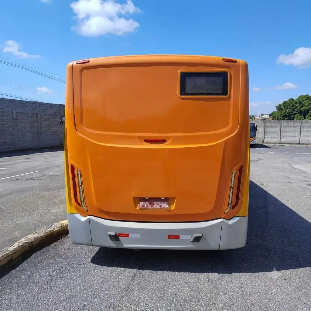 Caio Apache Vip IV, Mercedes-Benz OF-1721 (208cv), 2015 — foto 4