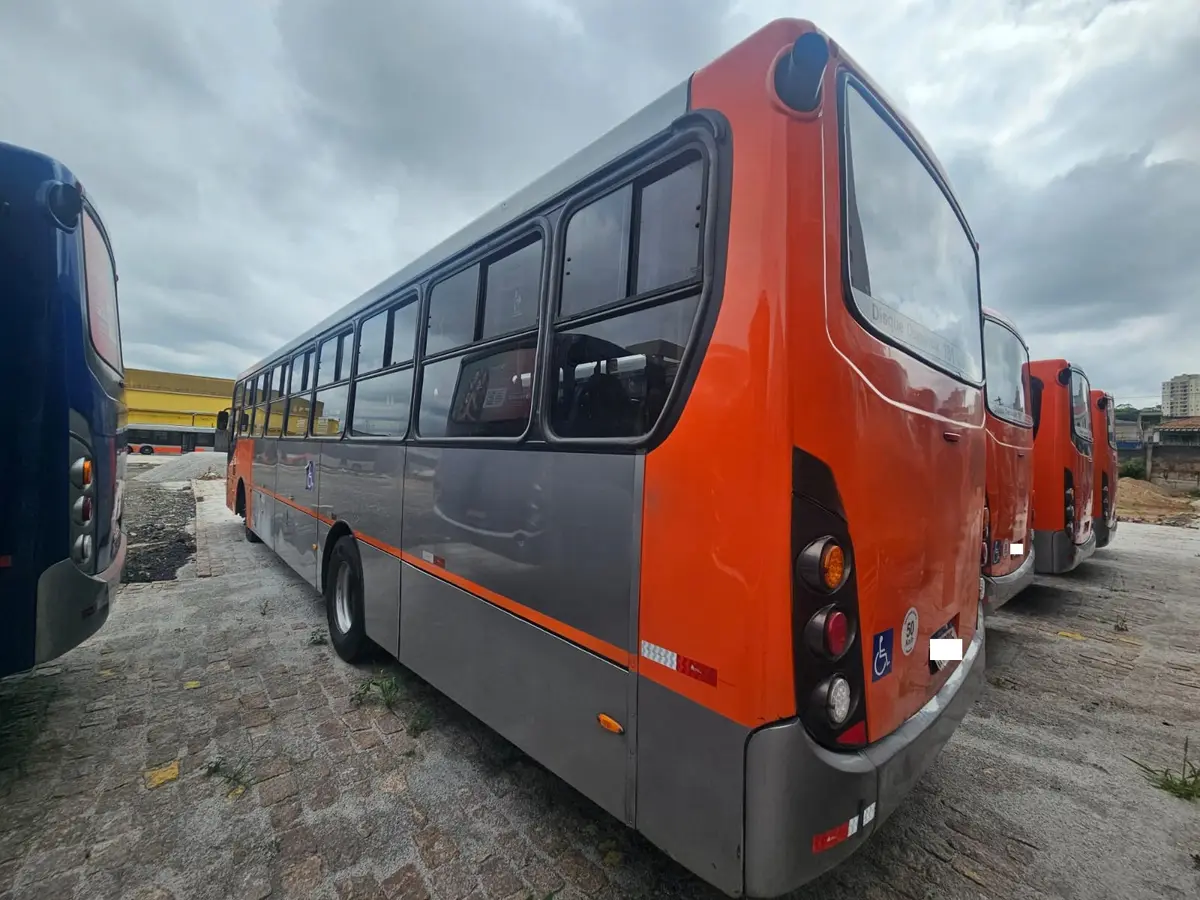 Caio Apache Vip III, Mercedes-Benz OF-1721 (208cv), 2014 — foto 5