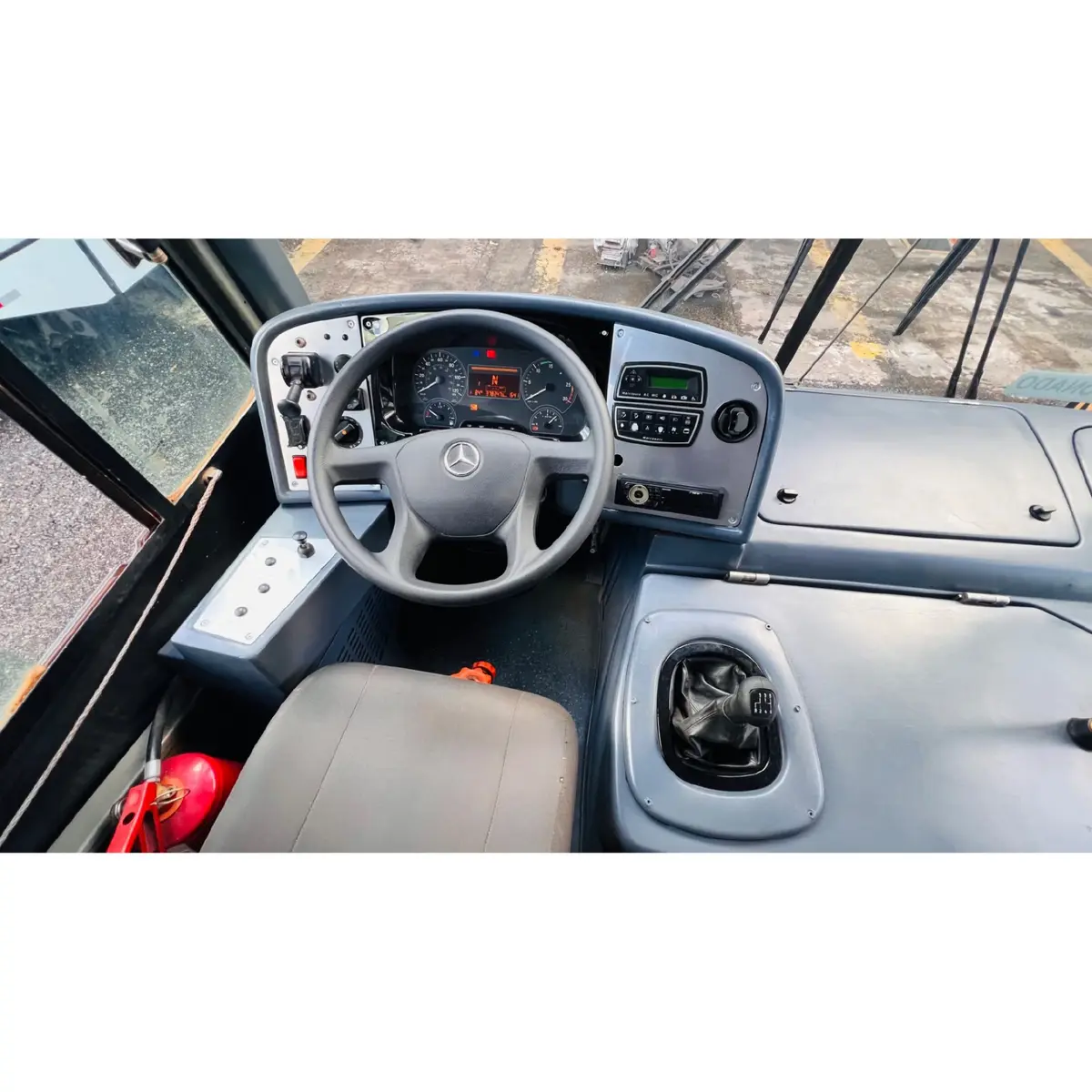 Marcopolo Ideale 800, Mercedes-Benz OF-1721 (208cv), 2015 — foto 15