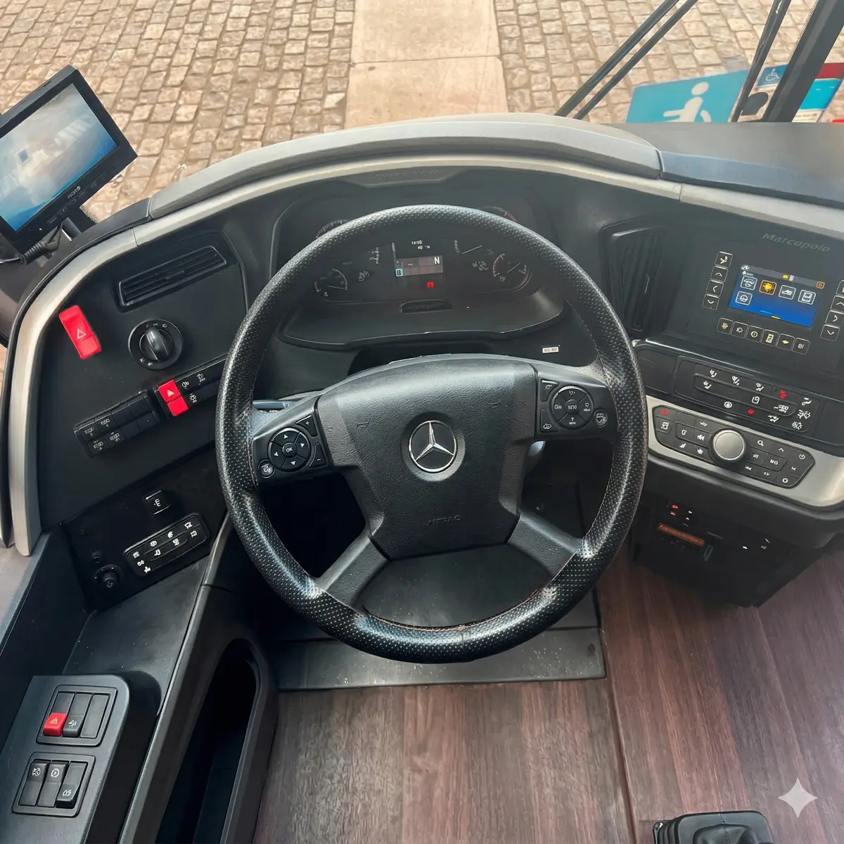 Marcopolo Paradiso G8, Mercedes-Benz O-500R 1632 (326cv), 2025 — foto 6