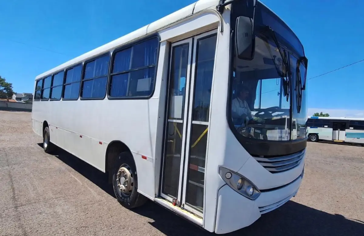 Comil SVELTO, Mercedes-Benz OF-1721 (208cv), 2014 — foto 3
