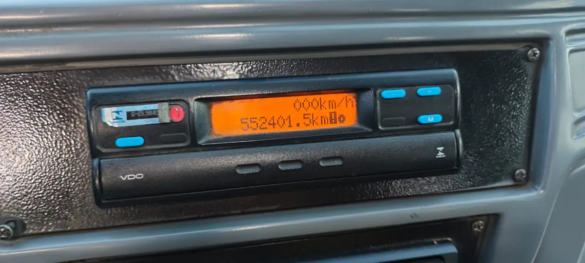 Caio Foz II, Mercedes-Benz LO-916 (156cv), 2018 — foto 5