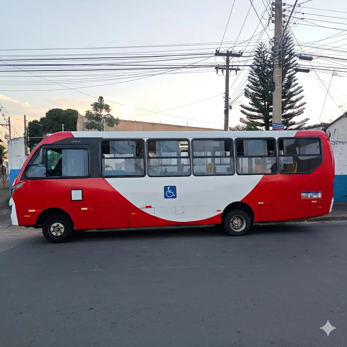 Caio Foz II, Mercedes-Benz LO-916 (156cv), 2018 — foto 2