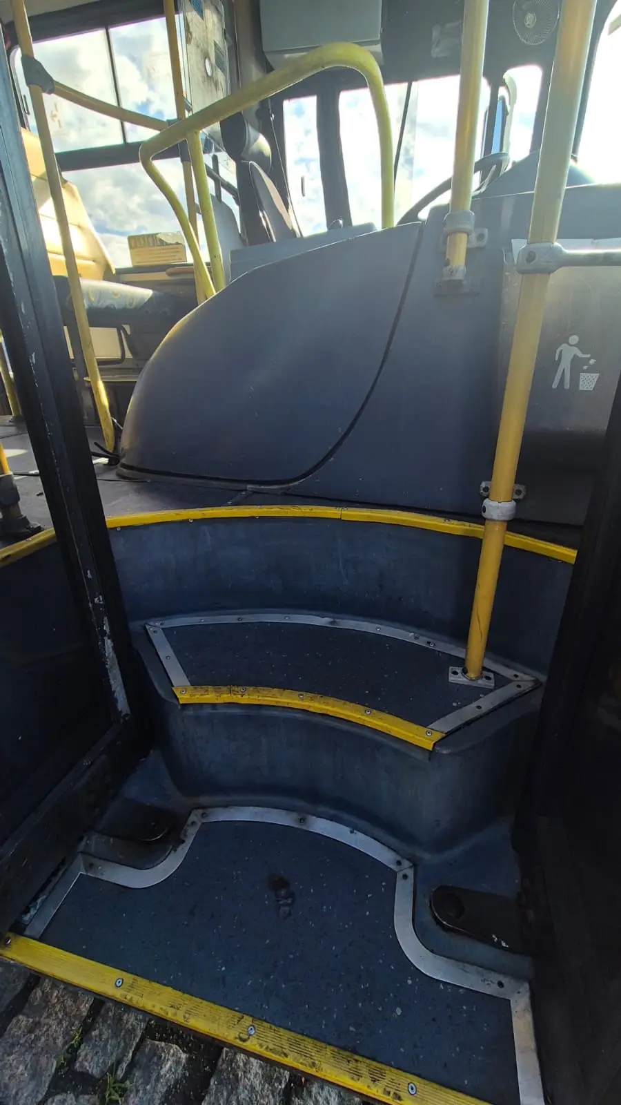 Caio Apache Vip III, Mercedes-Benz OF-1721 (208cv), 2013 — foto 5