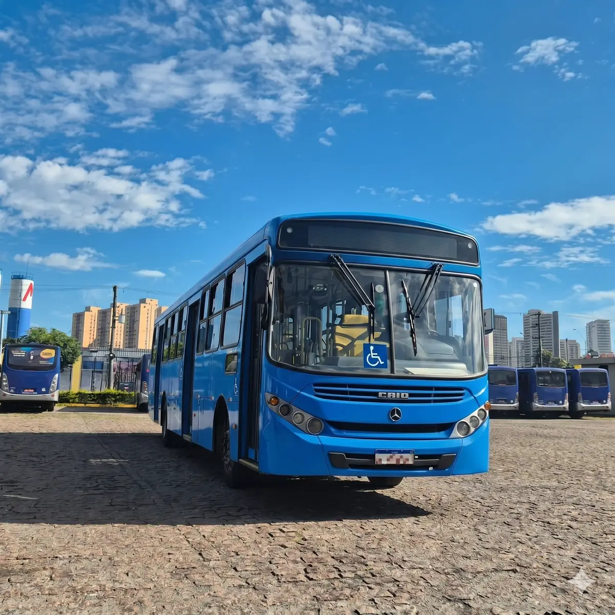 Caio Apache Vip III, Mercedes-Benz OF-1721 (208cv), 2013 — foto 2