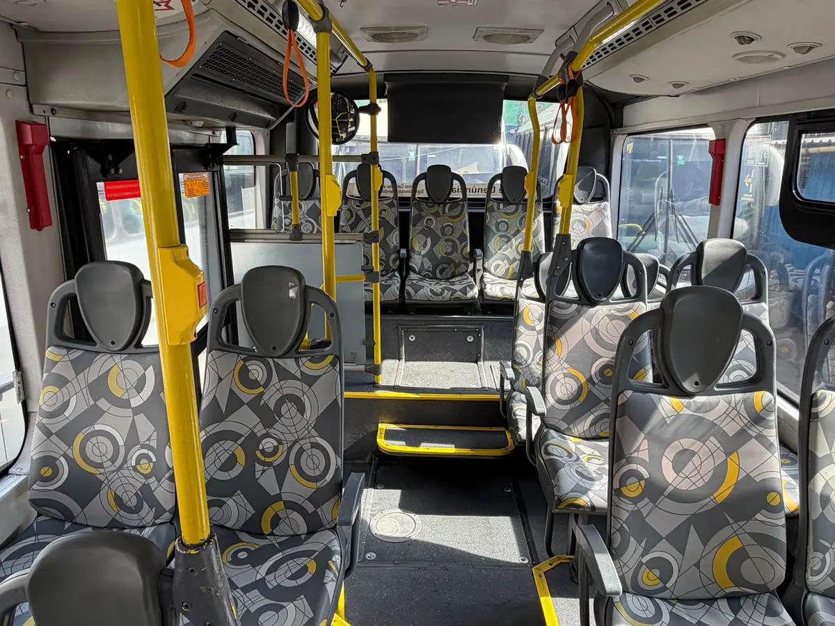 Caio Millennium IV Low Entry, Volvo B290R LE Urbano, 2015 — foto 9