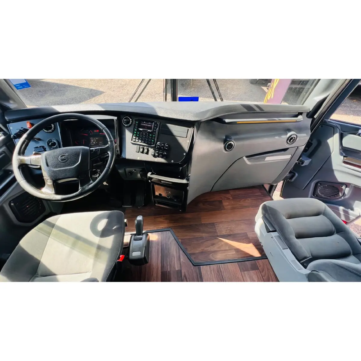 Busscar Vissta Buss DD, Volvo B420R 6x2, 2023 — foto 9