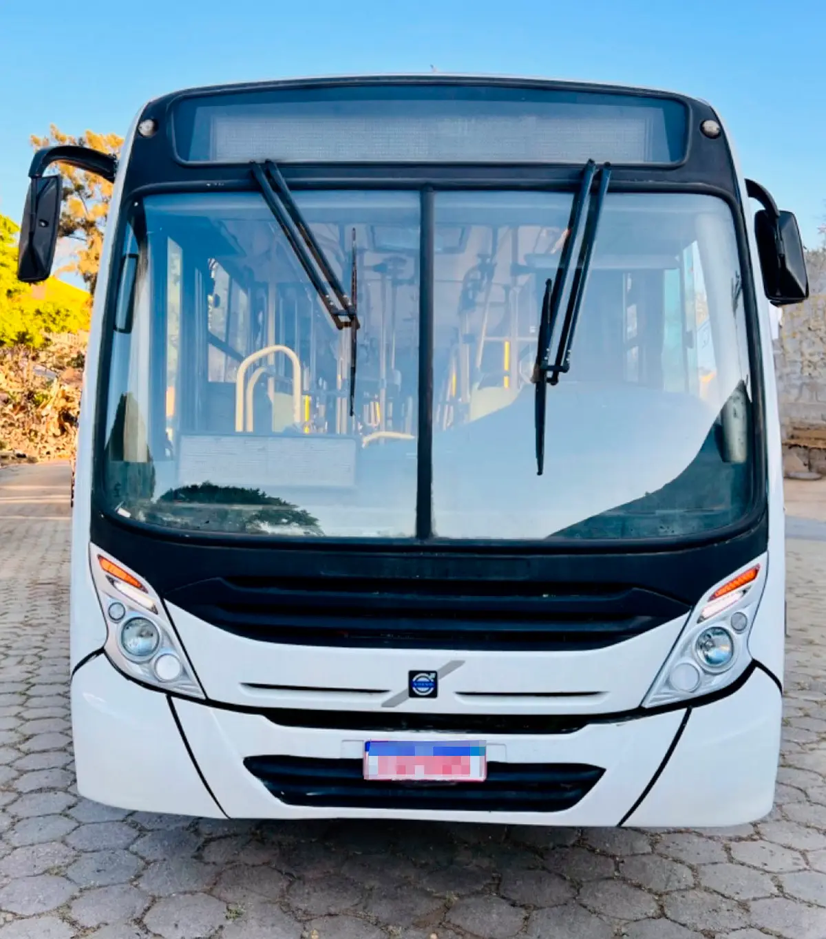 Neobus Spectrum Intercity, Volvo B270F 4x2, 2015 — foto 2