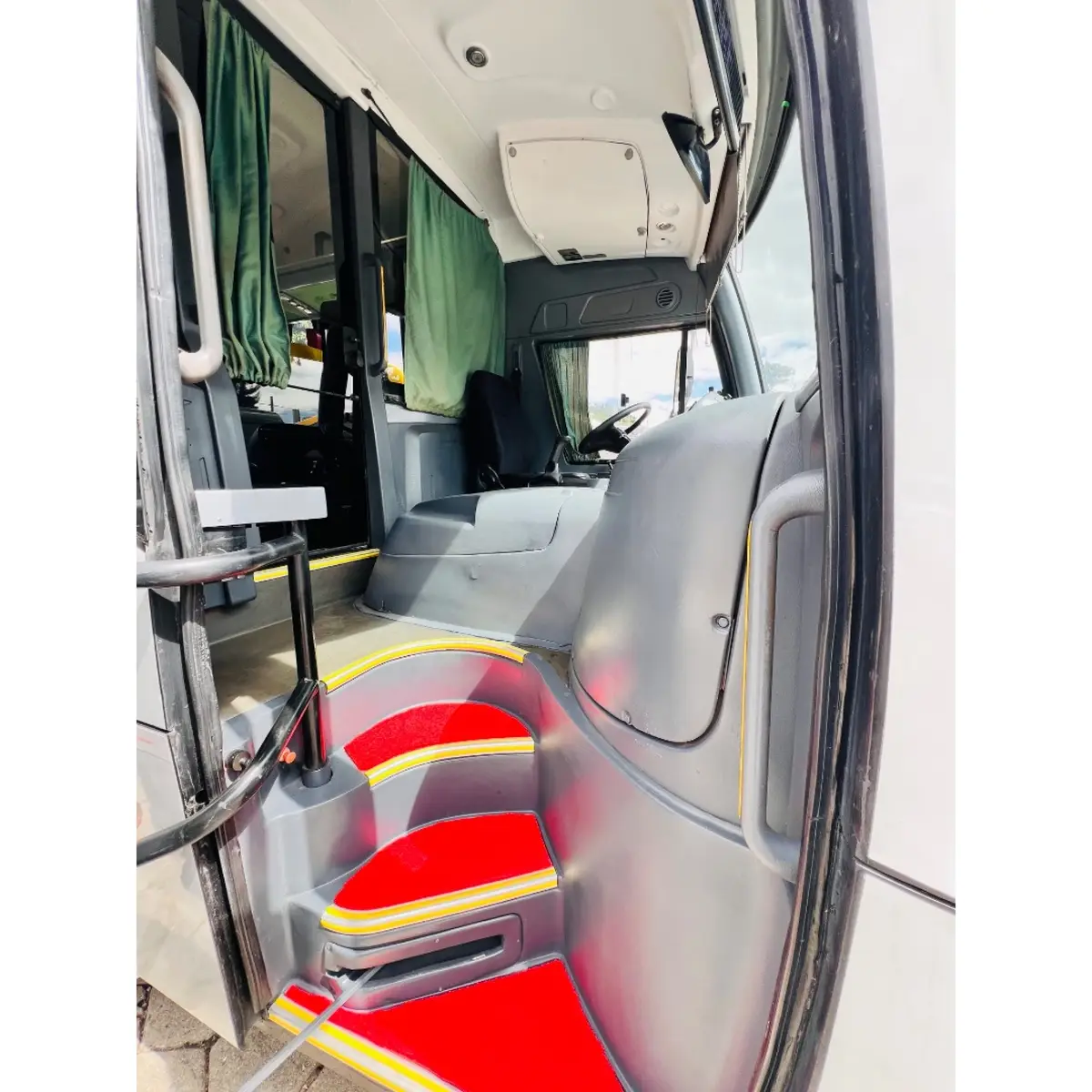 Comil Versatile Gold, Volkswagen 17.230 OD, 2017 — foto 7