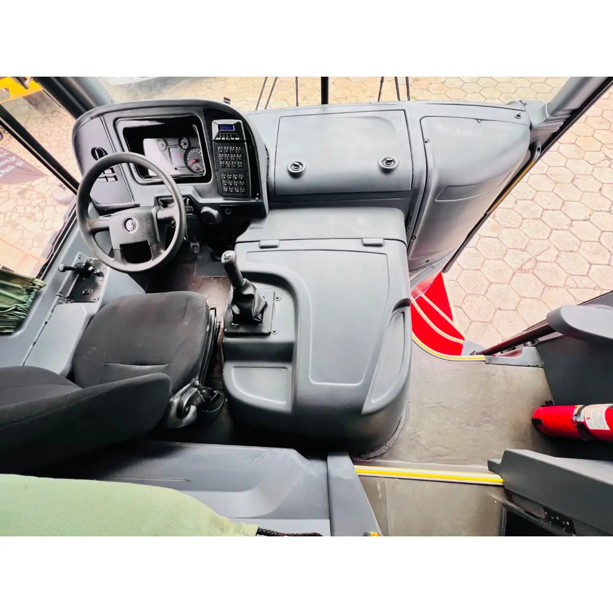 Comil Versatile Gold, Volkswagen 17.230 OD, 2017 — foto 9