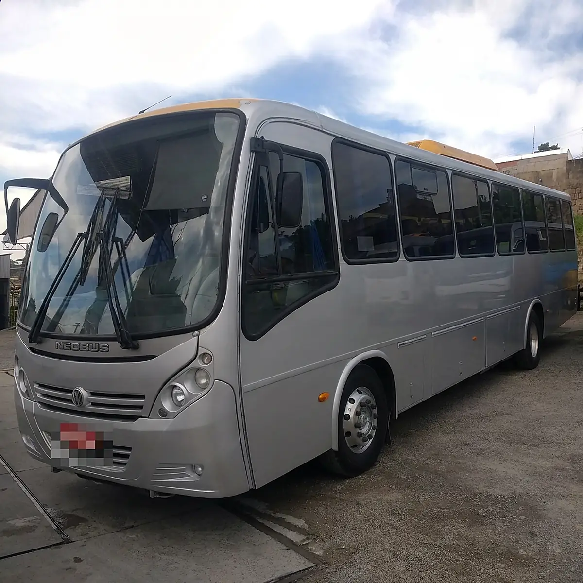 Neobus Spectrum Road 330, Volkswagen 17.230 EOD, 2012 — foto 1