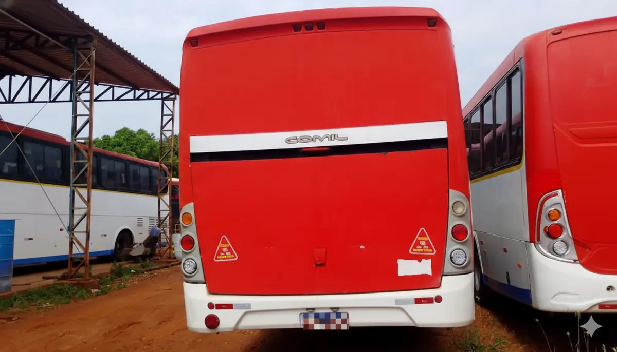 Comil Versatile, Volvo B270F 4x2, 2012 — foto 4