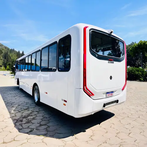Caio Apache Vip V, Mercedes-Benz OF-1721 (208cv), 2022 — foto 5