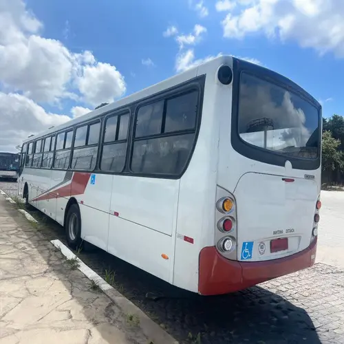 Caio Apache Vip, Mercedes-Benz OF-1721 (208cv), 2012 — foto 3